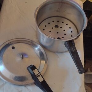 Pressure Cooker with Black Handle